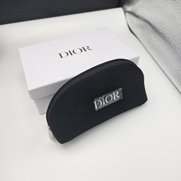 Brand new Dior black pouch from Dior Beauty - Picture 1 of 13